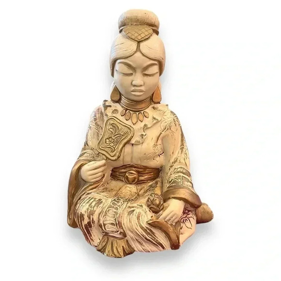 Vintage Pair of Porcelain Oriental Figurines - Picture 3 of 7